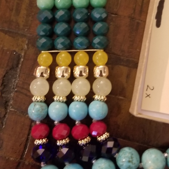 Zenzii necklace & Anne Klein earrings - Picture 4 of 7